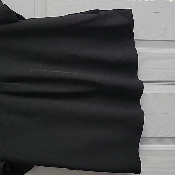 Climate Right By Cuddl Duds Women's Scrub Top - Picture 7 of 10